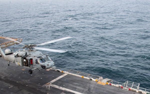 USS Boxer, 11th MEU Conducts Flight Operations