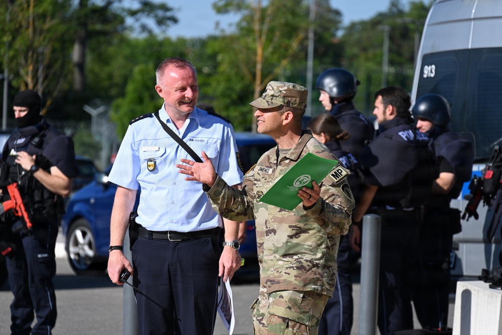 USAG Stuttgart Directorate of Emergency Services conducts Joint Active Threat Response