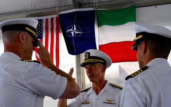 USS Mount Whitney Holds Change of Command Ceremony