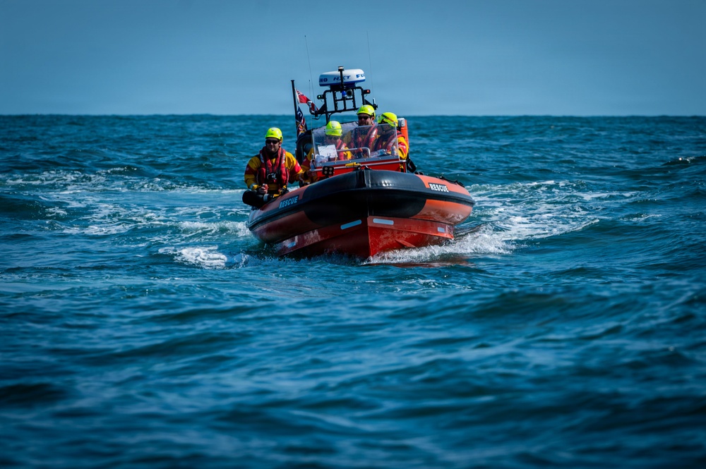 U.S. Airmen partner with Caister Lifeboat Volunteer Service for SERE training