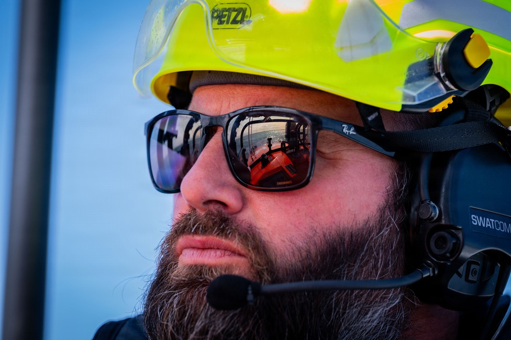 U.S. Airmen partner with Caister Lifeboat Volunteer Service for SERE training