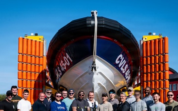 U.S. Airmen partner with Caister Lifeboat Volunteer Service for SERE training
