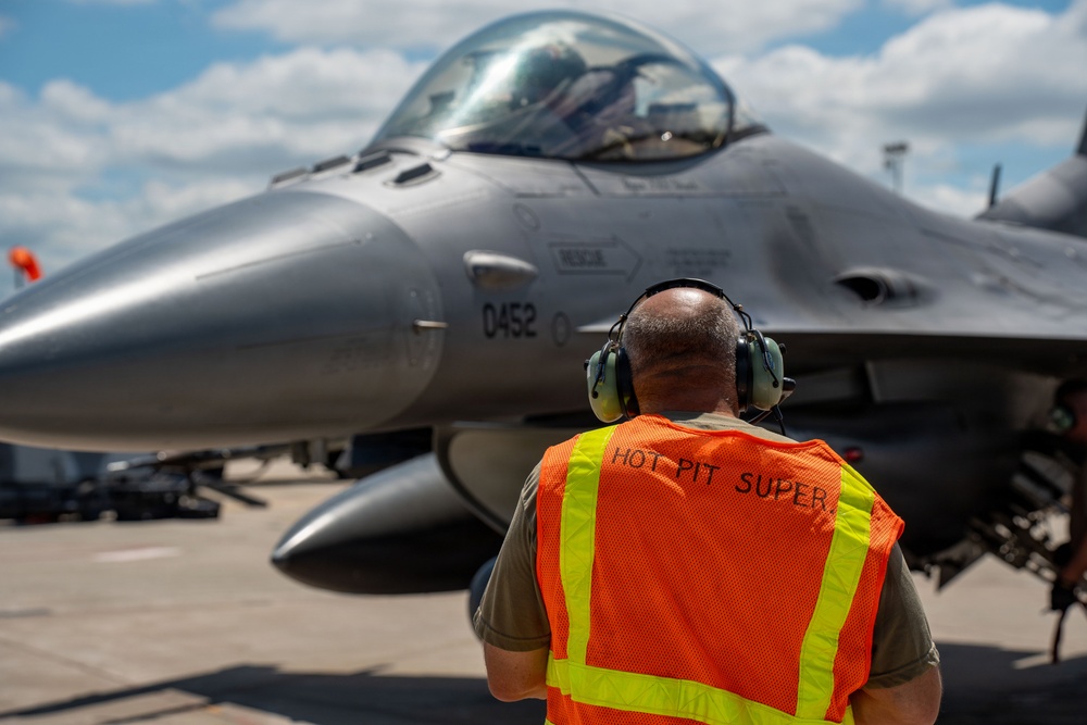114th Fighter Wing expands refueling flexibility with VIPER Kit