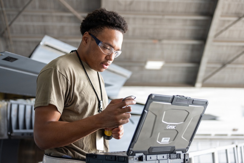 6th MXS ISO Airmen inspect the backbone of USAF Mobility