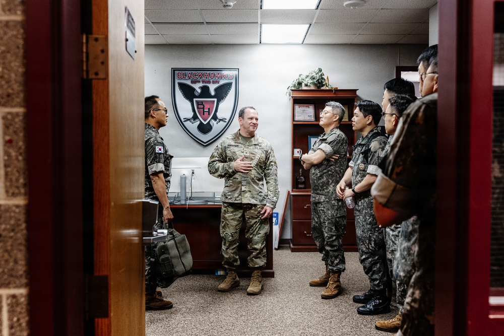 86th Training Division Hosts Republic of Korea Army Leaders at WAREX26