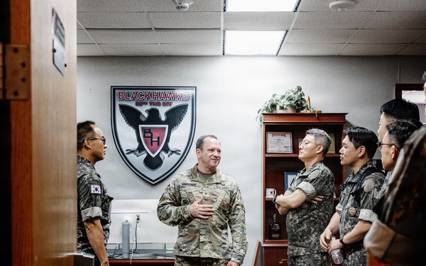 86th Training Division Hosts Republic of Korea Army Leaders at WAREX26