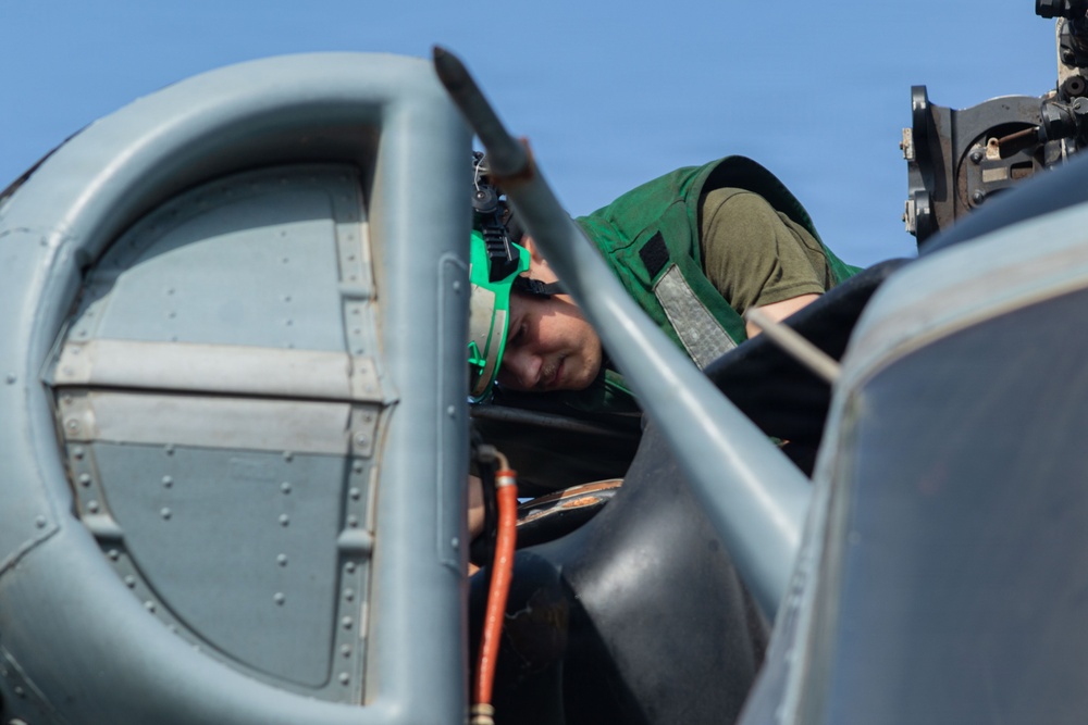 USS Portland Marines Conduct Routine Operations
