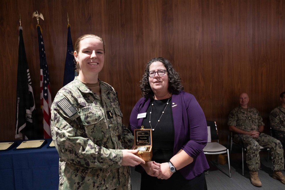 Sailors Graduate from Basic Division Officer Course