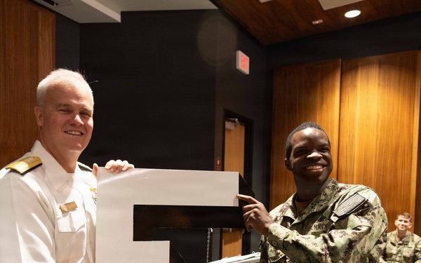 Sailors Graduate from Basic Division Officer Course