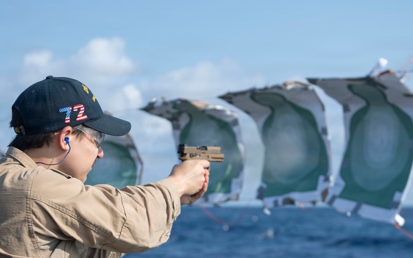 USS Mahan Conducts M18 Live Fire