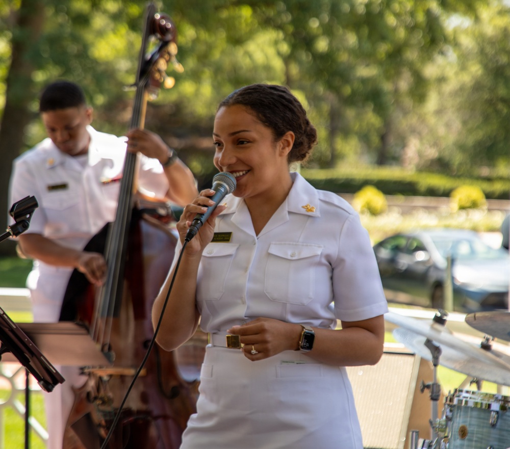 U.S. Naval Academy Band "Superintendent's Combo" Performs in Annapolis