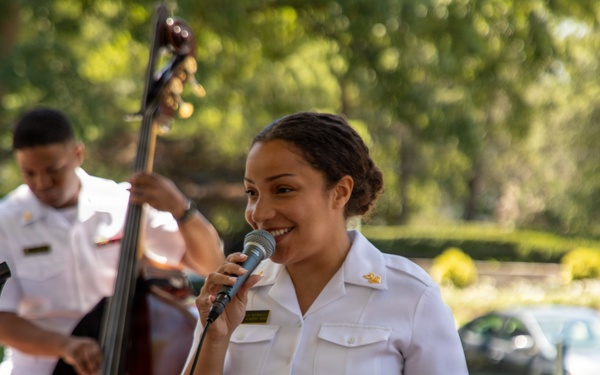 U.S. Naval Academy Band "Superintendent's Combo" Performs in Annapolis