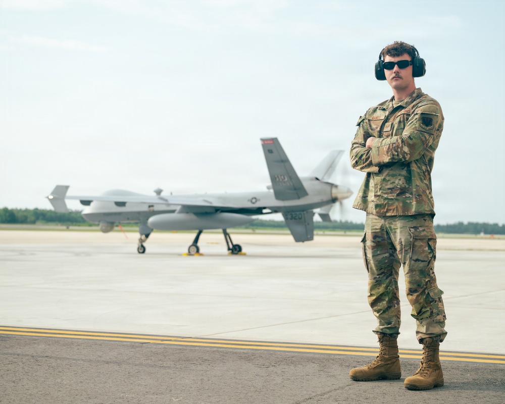 Humans of Holloman: Experienced MQ-9 maintainer Staff Sgt. Lawson Oakes helps the next generation