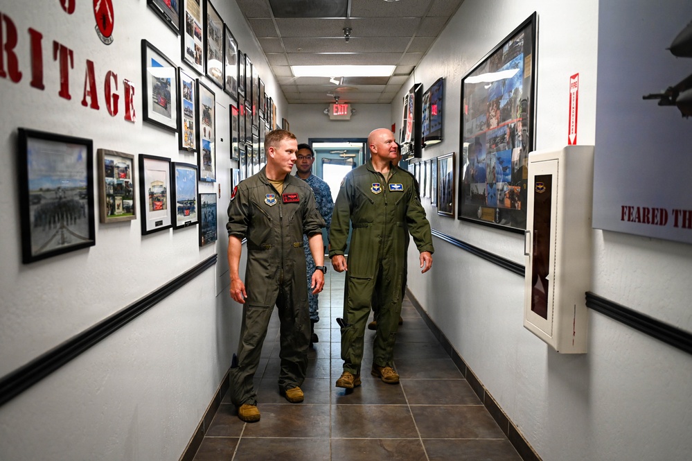 56 FW commander joins Singaporean 425 FS immersion