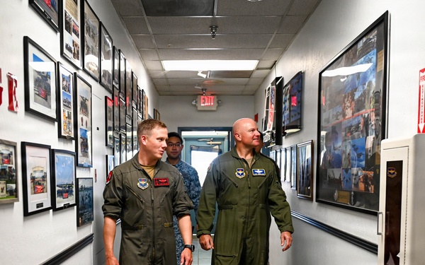 56 FW commander joins Singaporean 425 FS immersion