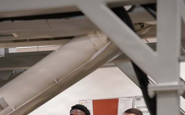 NETC commander visits CNATT Unit Lemoore