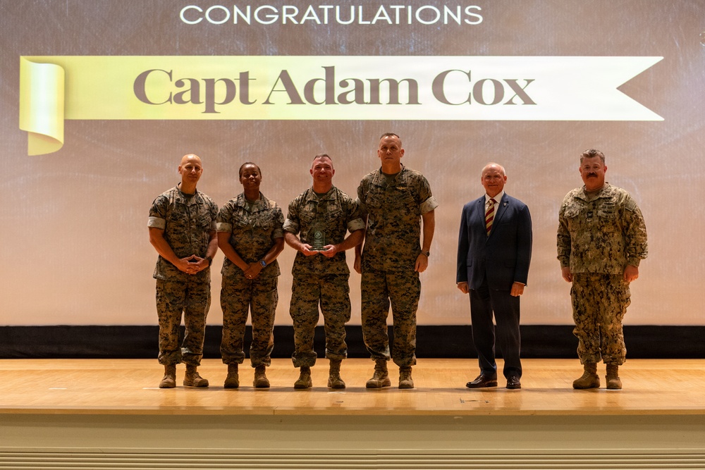 PAE-MC Senior Leaders Recognize Elite Marines and Civilians