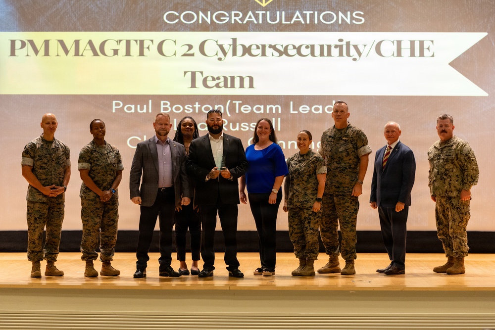 PAE-MC Senior Leaders Recognize Elite Marines and Civilians
