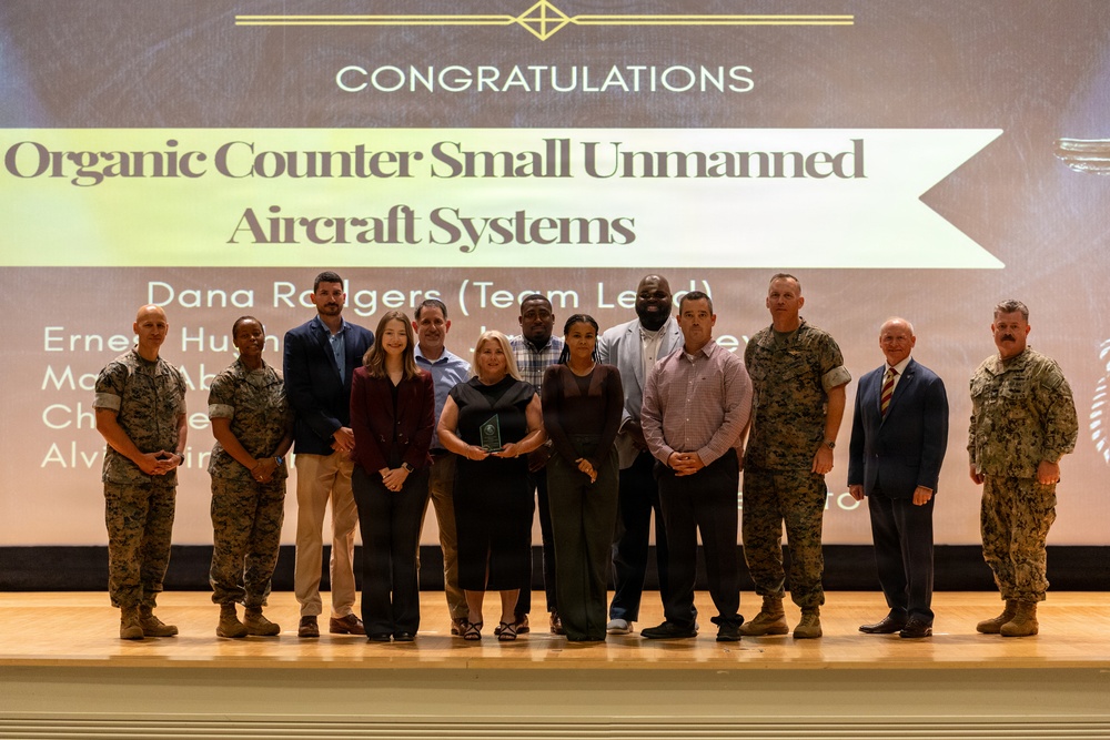 PAE-MC Senior Leaders Recognize Elite Marines and Civilians