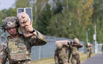 U.S. Army Europe and Africa Best Squad Competitors Take on Iron Challenge