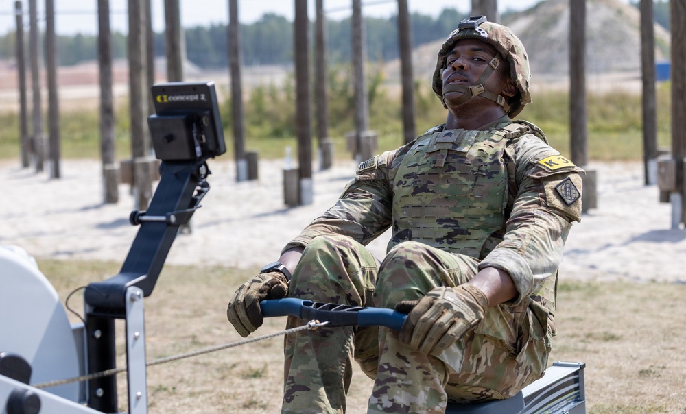 U.S. Army Europe and Africa Best Squad Competitors Take on Iron Challenge