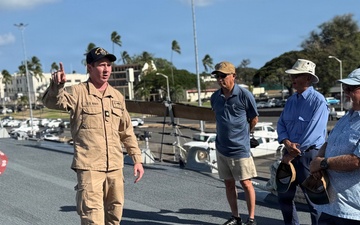 USS Daniel Inouye hosts Navy League of the United States Honolulu Council