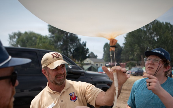 Researchers Study Smoke Plume Data During Rowe Creek Complex