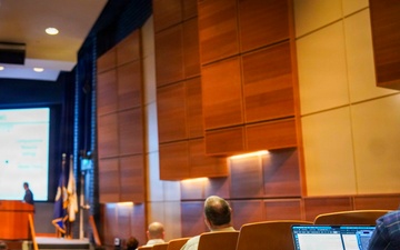 U.S. Naval War College students and faculty discuss uses, potential of artificial intelligence