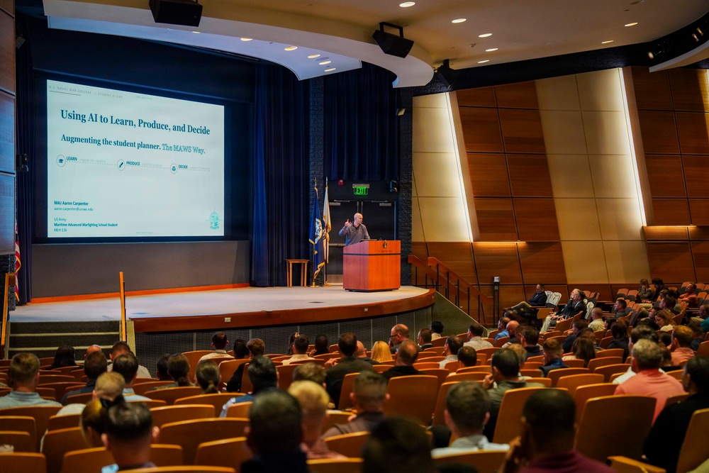 U.S. Naval War College students and faculty discuss uses, potential of artificial intelligence