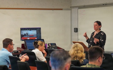 U.S. Naval War College students and faculty discuss uses, potential of artificial intelligence