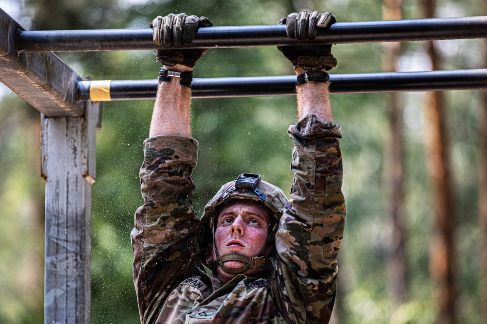 USAREUR-AF Best Squad Obstacle Course