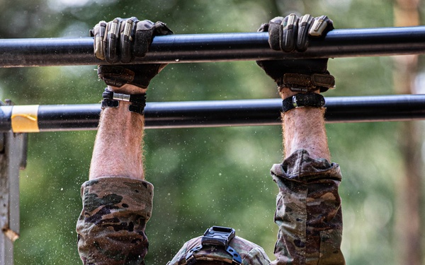USAREUR-AF Best Squad Obstacle Course