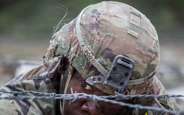 USAREUR-AF Best Squad Obstacle Course
