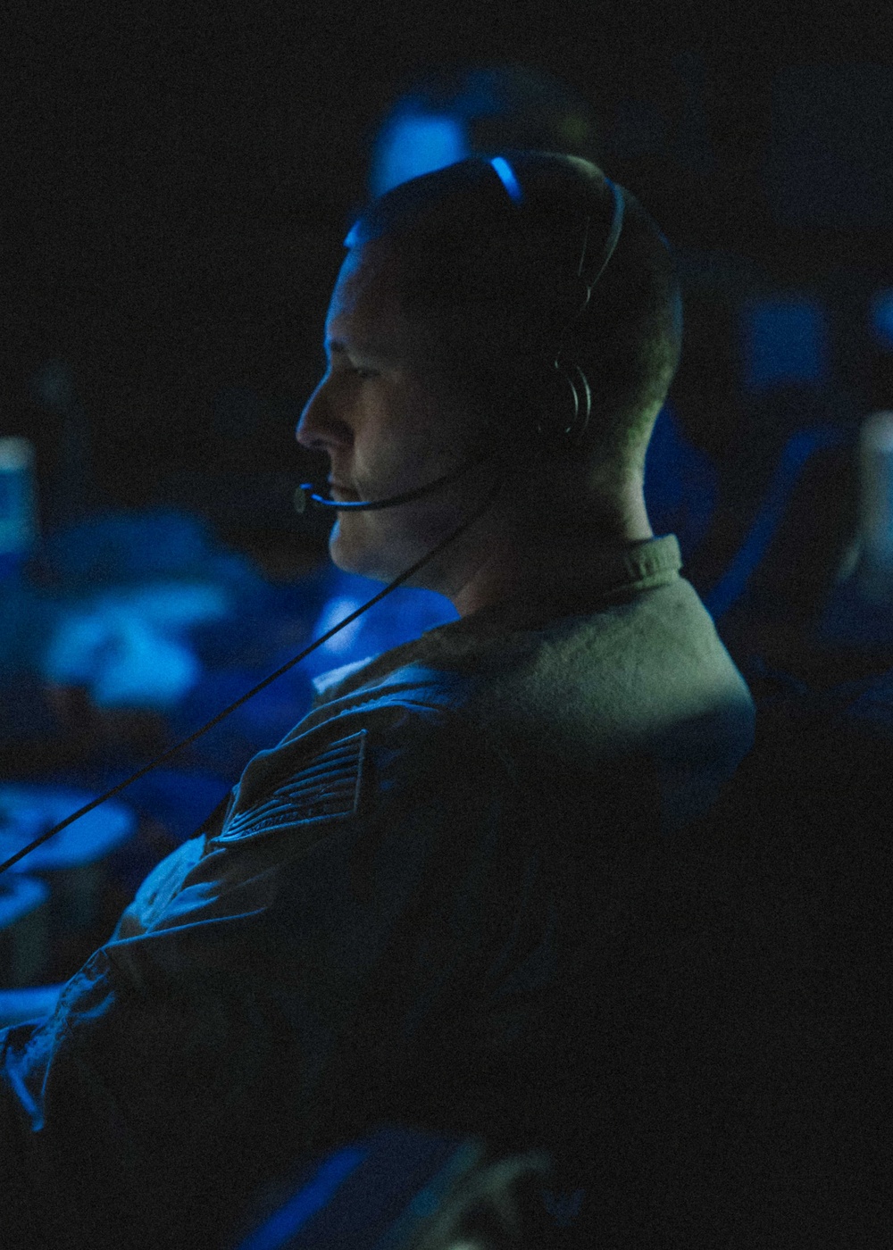 Combat Information Center Aboard USS Mason (DDG 87)