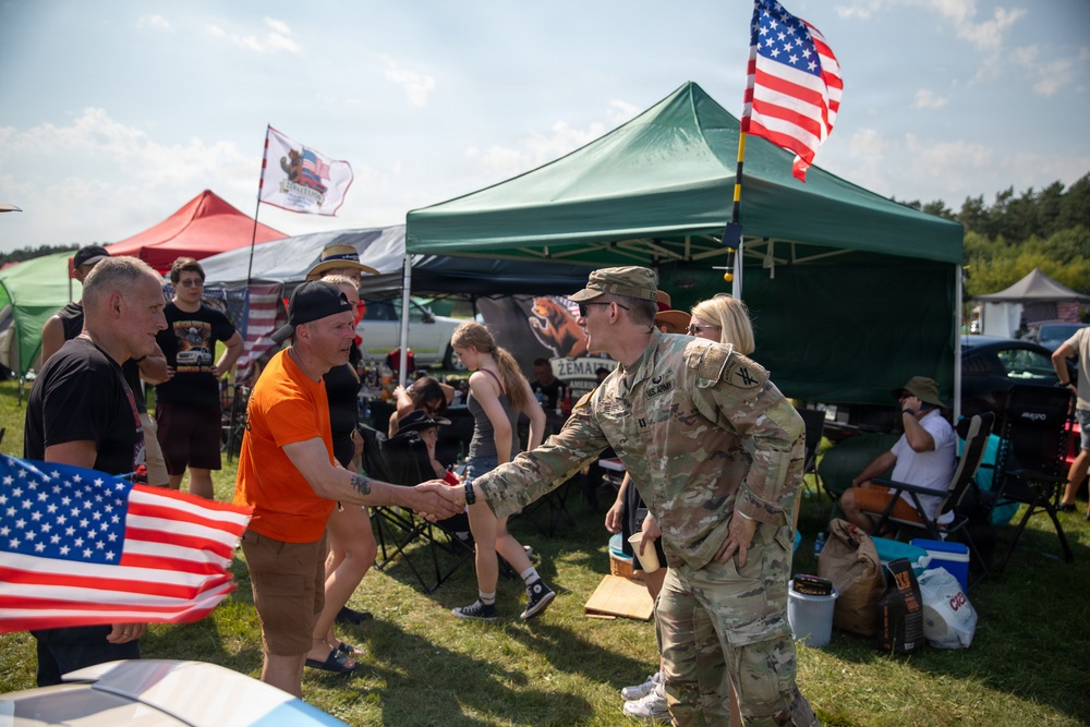 Civil Affairs Soldiers attend Lithuania's largest American car show