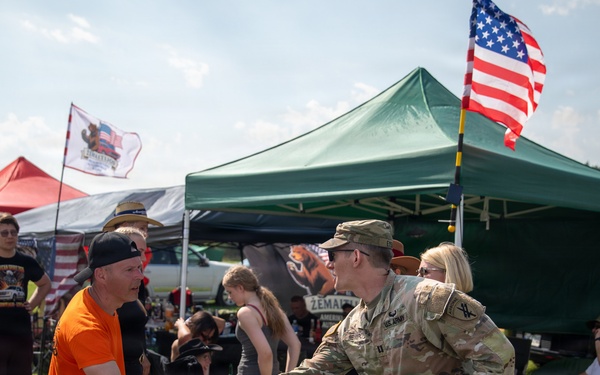 Civil Affairs Soldiers attend Lithuania's largest American car show