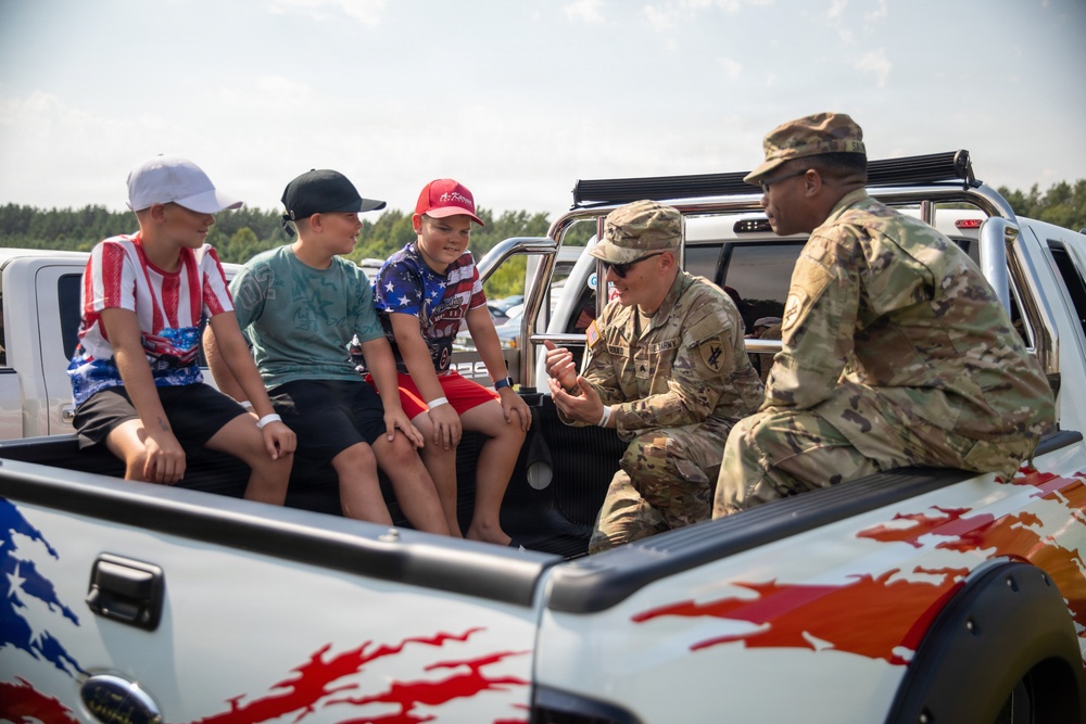 Civil Affairs Soldiers attend Lithuania's largest American car show