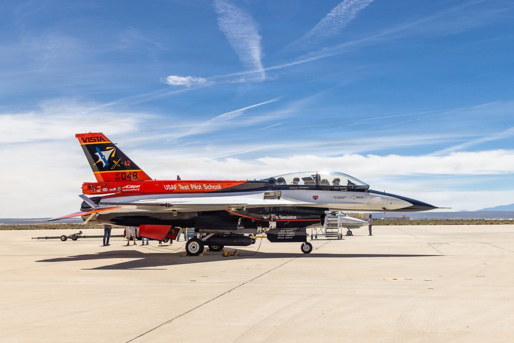 X-62 VISTA sets precedents with Mission Systems Upgrades, aligns human researchers with AI development for the warfighter