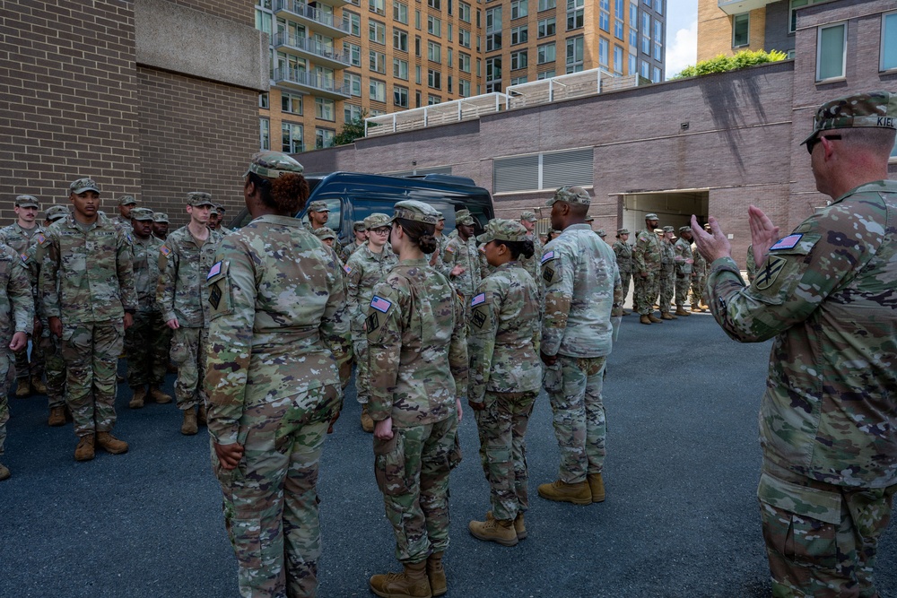 JTF-DC Georgia National Guardsmen recognized for achievements on patrol