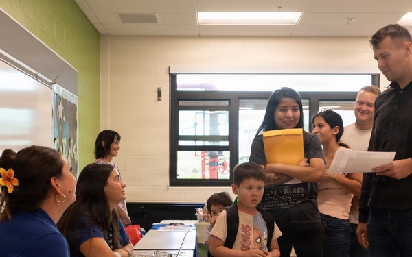 Newly-Built Mokapu Elementary School Hosts Back to School Event Aboard MCBH