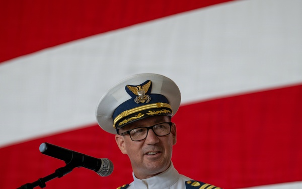 Coast Guard Air Station Sacramento holds change of command ceremony