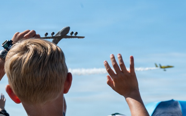 2026 Arctic Lightning Airshow Military Appreciation Day