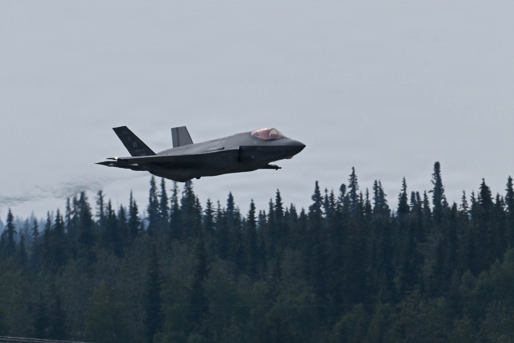 2026 Arctic Lightning Airshow Military Appreciation Day