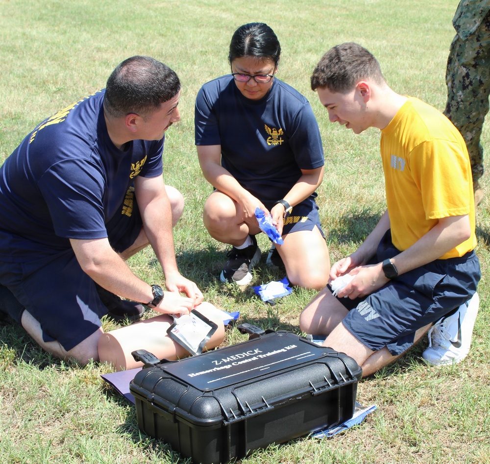 Sailors Sharpen Field Trauma Skills with Hemorrhage Control Training Kits