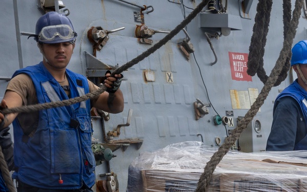 Delbert D. Black Conducts Replenishment-at-Sea with Henry J. Kaiser