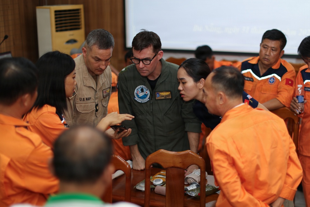 Sailors Give Medical Training to Vietnam Maritime Rescue Coordination Center