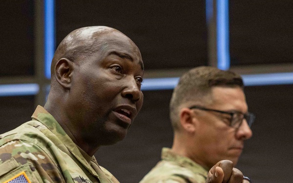 Third Army Senior Enlisted Leaders mark SMC graduation, discuss Air Defense readiness at Fort Bliss