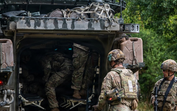 USAREUR-AF Best Squad Competition 2026 - Day Three: Squad LFX &amp; Defenders Crossing