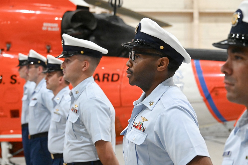 Coast Guard Air Station Savannah holds change-of-command ceremony