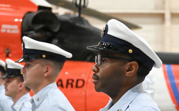Coast Guard Air Station Savannah holds change-of-command ceremony